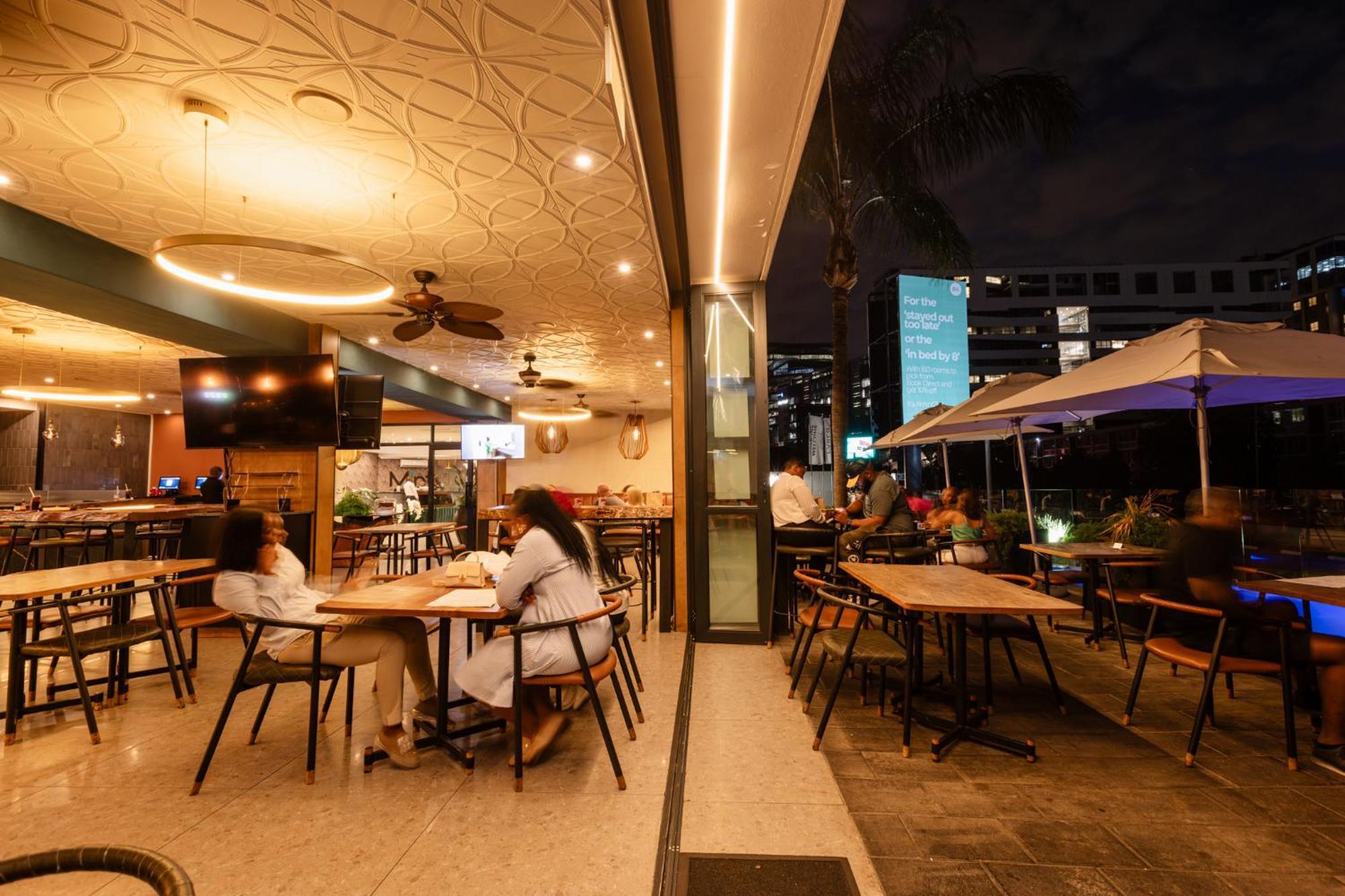 Mint Hotel 84 On Katherine 约翰内斯堡 外观 照片